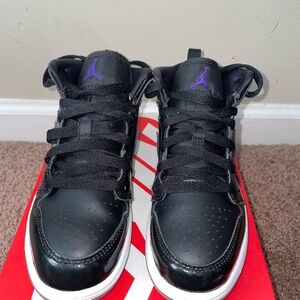 JORDAN 1 MID SPACE JAM